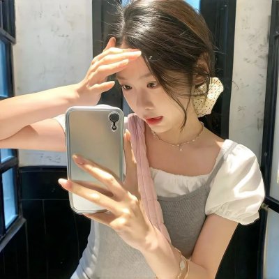 一袭青衣处女心